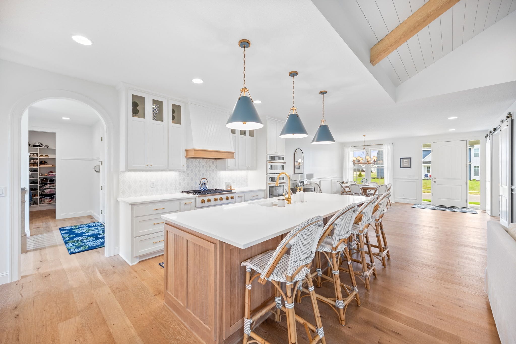 Modern open concept kitchen